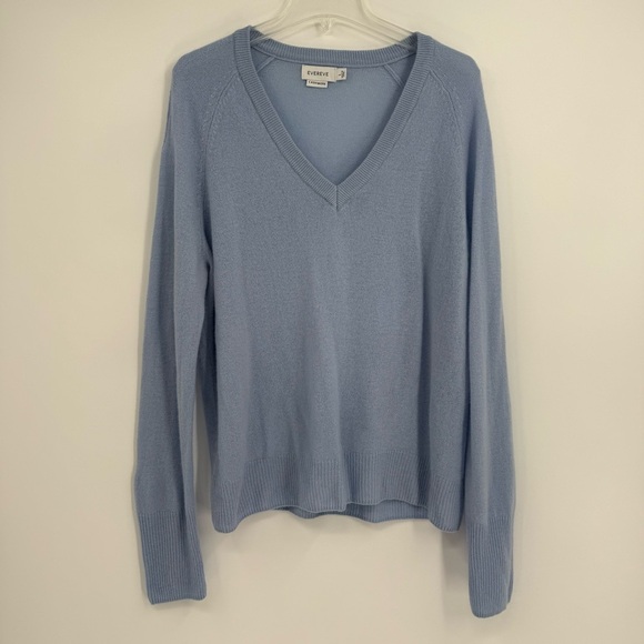 Evereve Size L Blue V-Neck 100% Cashmere Pullover Sweater Women’s Lightweight - Picture 11 of 11